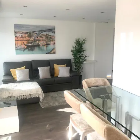One Bedroom With Sea View Enclosed Garden And Wifi At Apartment *