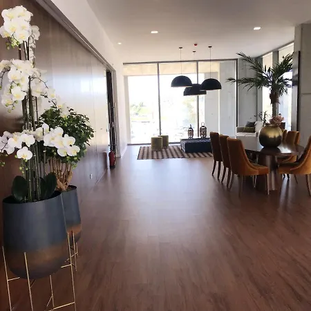 One Bedroom With Sea View Enclosed Garden And Wifi At Apartment *