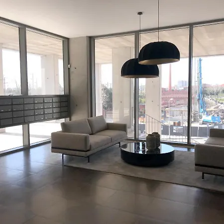 Apartment One Bedroom With Sea View Enclosed Garden And Wifi At Aveiro