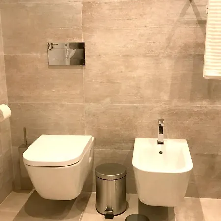 One Bedroom With Sea View Enclosed Garden And Wifi At Apartment Aveiro